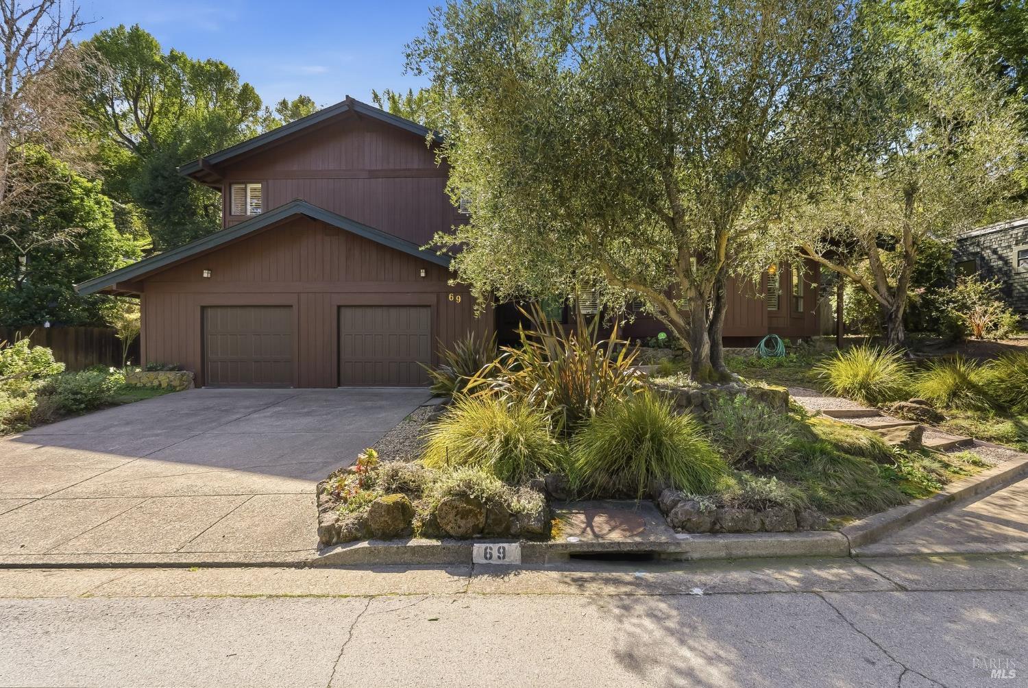 Front Image Thumbnail for BA326015687