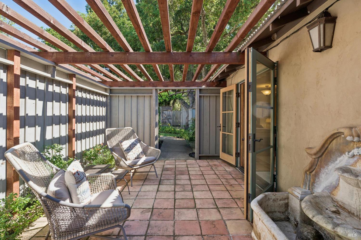 Detail Gallery Image 46 of 71 For 1021 Rose Dr, Napa,  CA 94558 - 4 Beds | 4 Baths