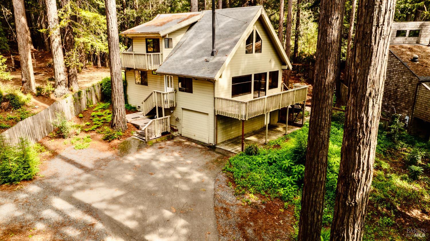 Detail Gallery Image 3 of 32 For 38051 Ocean Ridge Dr, Gualala,  CA 95445 - 2 Beds | 2 Baths