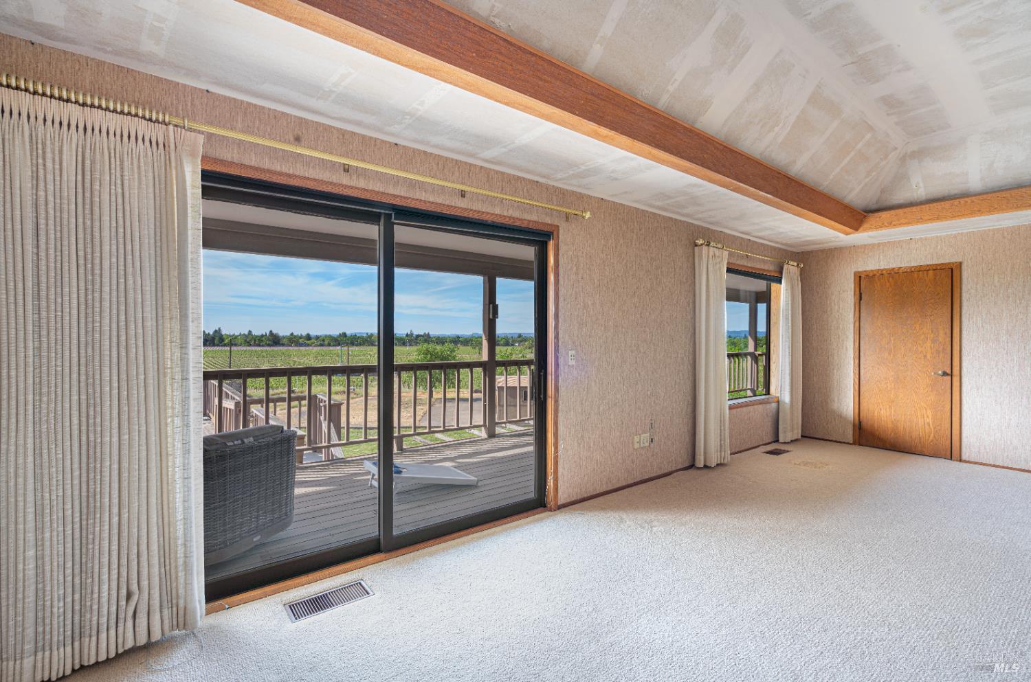 Detail Gallery Image 35 of 84 For 590 Pleasant Ave, Santa Rosa,  CA 95403 - 4 Beds | 3 Baths