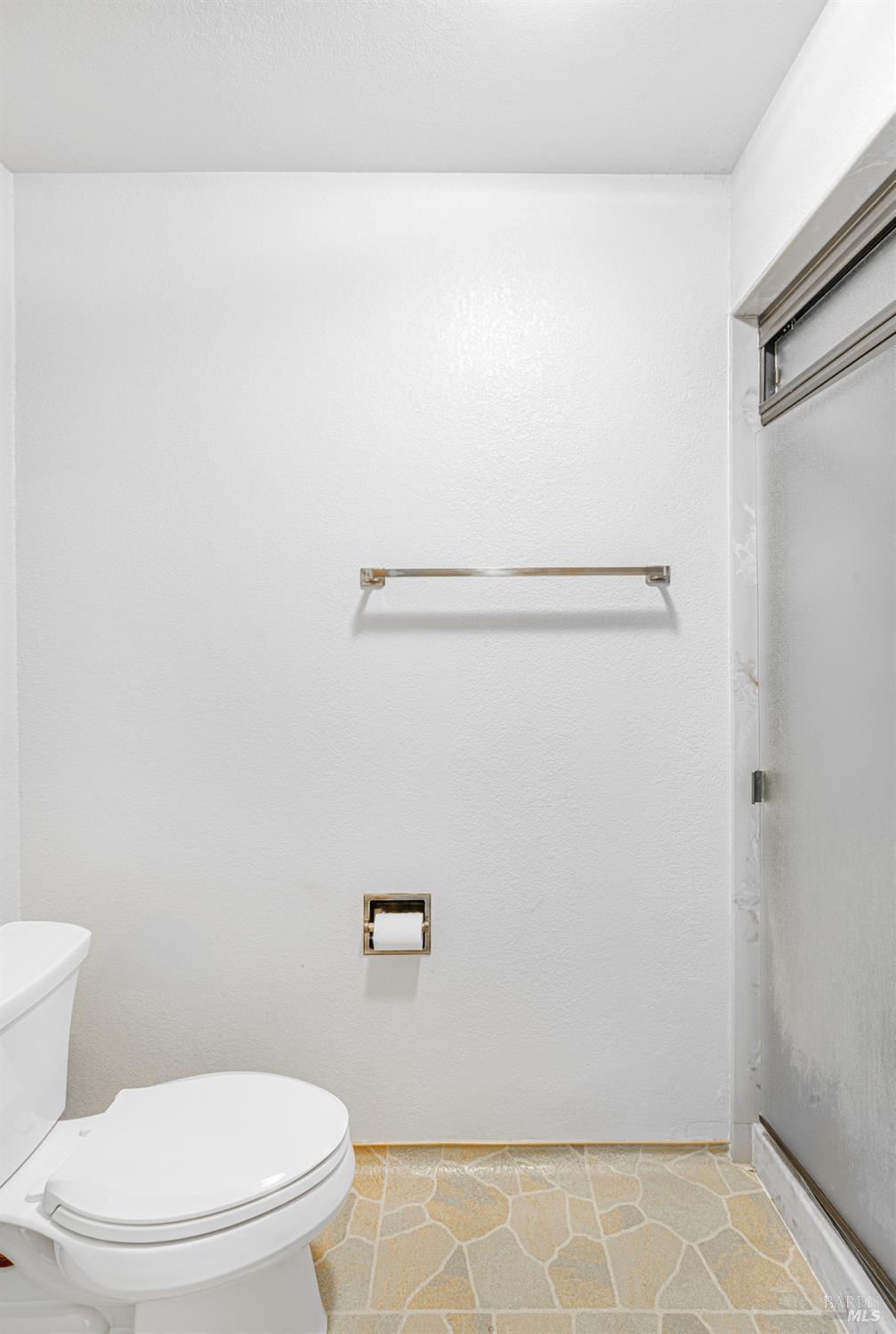 Detail Gallery Image 46 of 84 For 590 Pleasant Ave, Santa Rosa,  CA 95403 - 4 Beds | 3 Baths