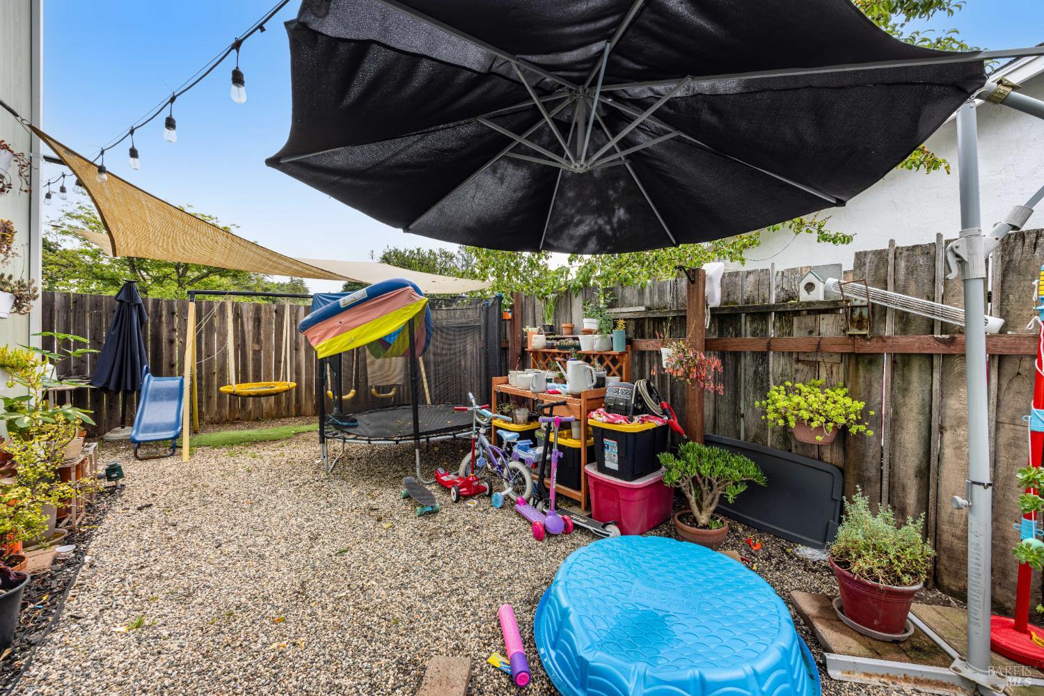 Detail Gallery Image 16 of 25 For 2336 Heidi Pl,  Santa Rosa,  CA 95403 - – Beds | – Baths