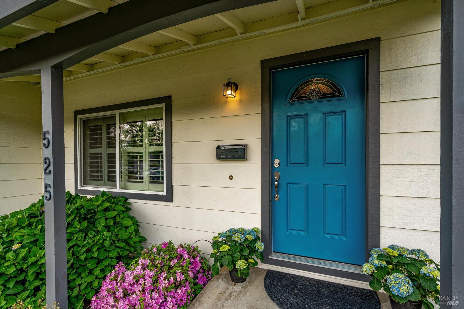 Detail Gallery Image 58 of 79 For 525 Oak Lake Ave, Santa Rosa,  CA 95409 - 5 Beds | 3 Baths