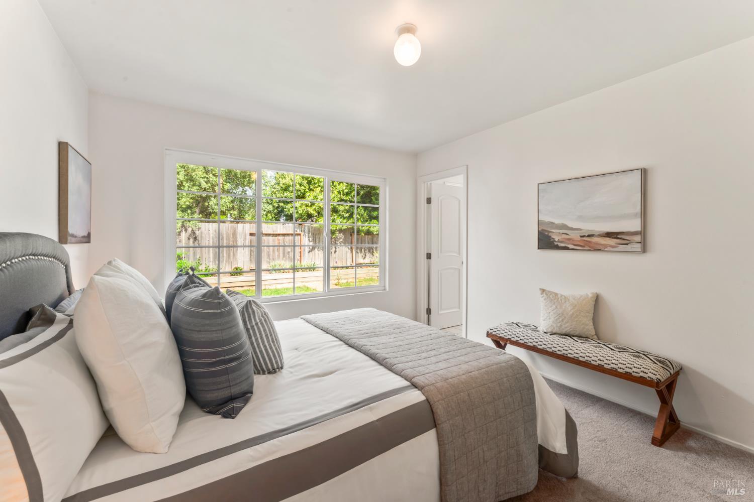 Detail Gallery Image 14 of 29 For 1390 Salvador Ave, Napa,  CA 94558 - 4 Beds | 2 Baths