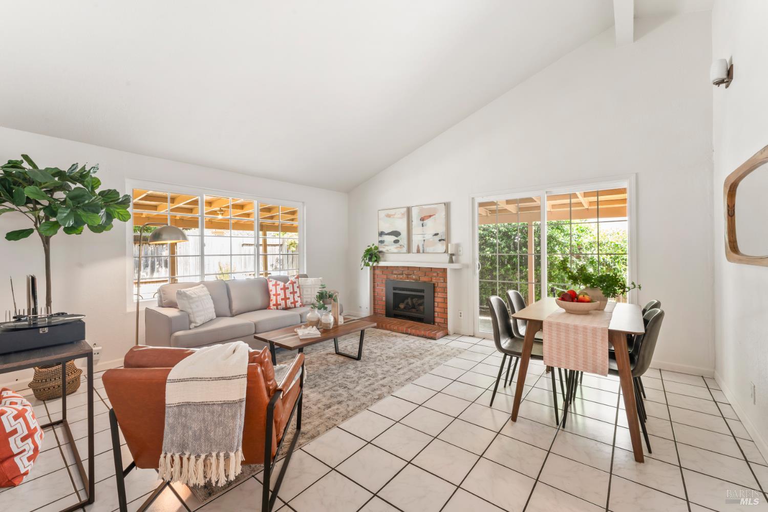 Detail Gallery Image 16 of 29 For 1390 Salvador Ave, Napa,  CA 94558 - 4 Beds | 2 Baths