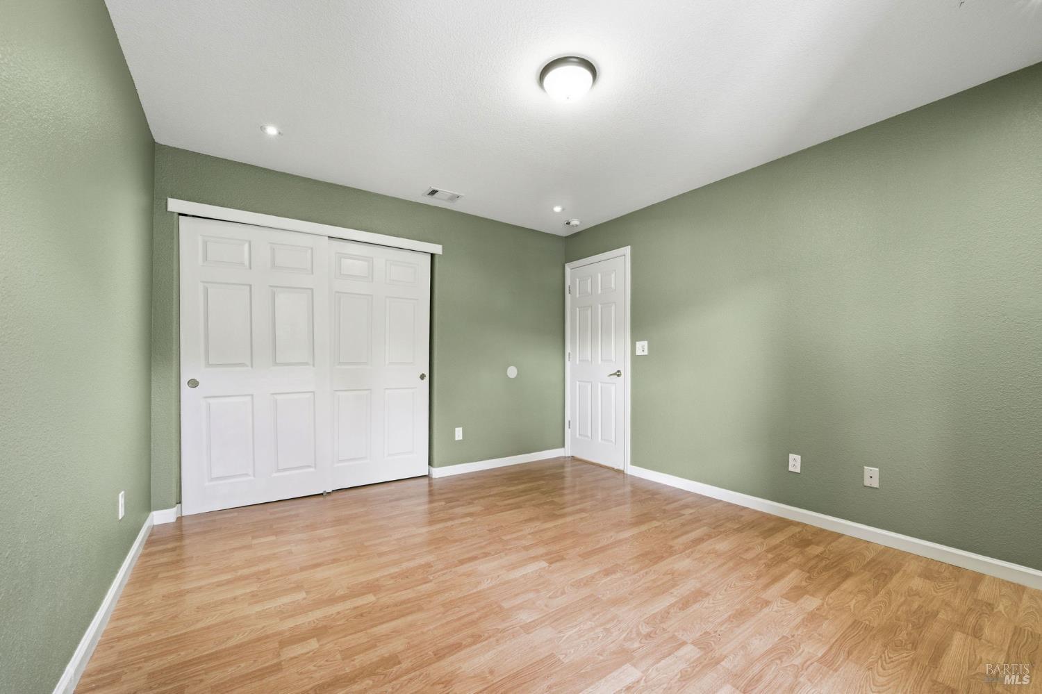 Detail Gallery Image 44 of 78 For 715 Antiquity Dr, Fairfield,  CA 94534 - 5 Beds | 2 Baths