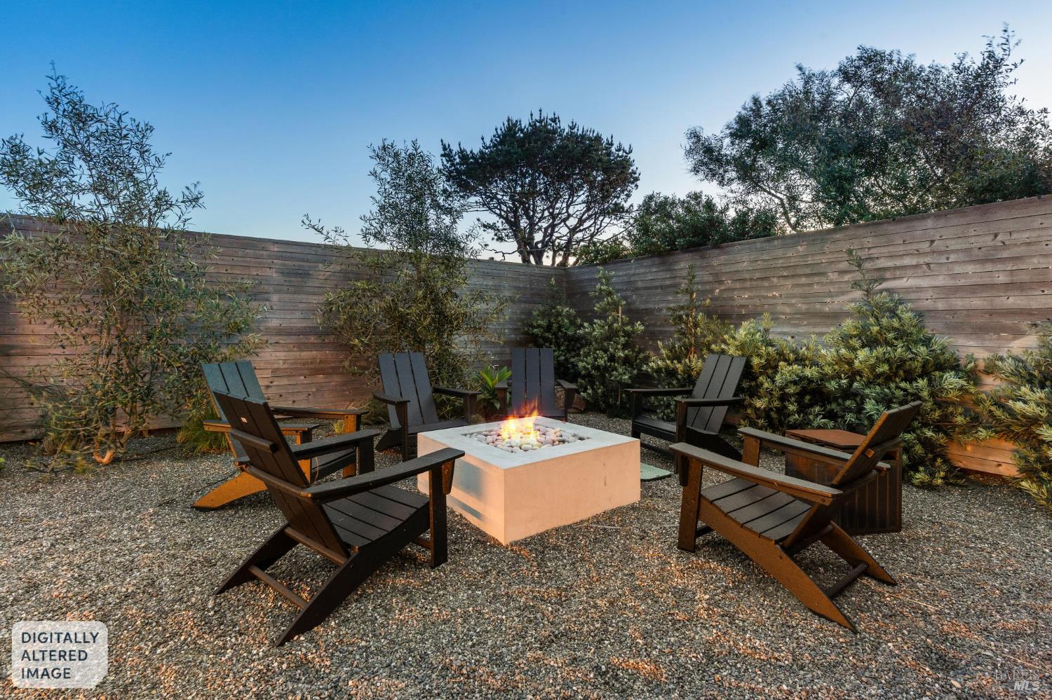Detail Gallery Image 26 of 30 For 297 Seadrift Rd, Stinson Beach,  CA 94970 - 3 Beds | 2 Baths