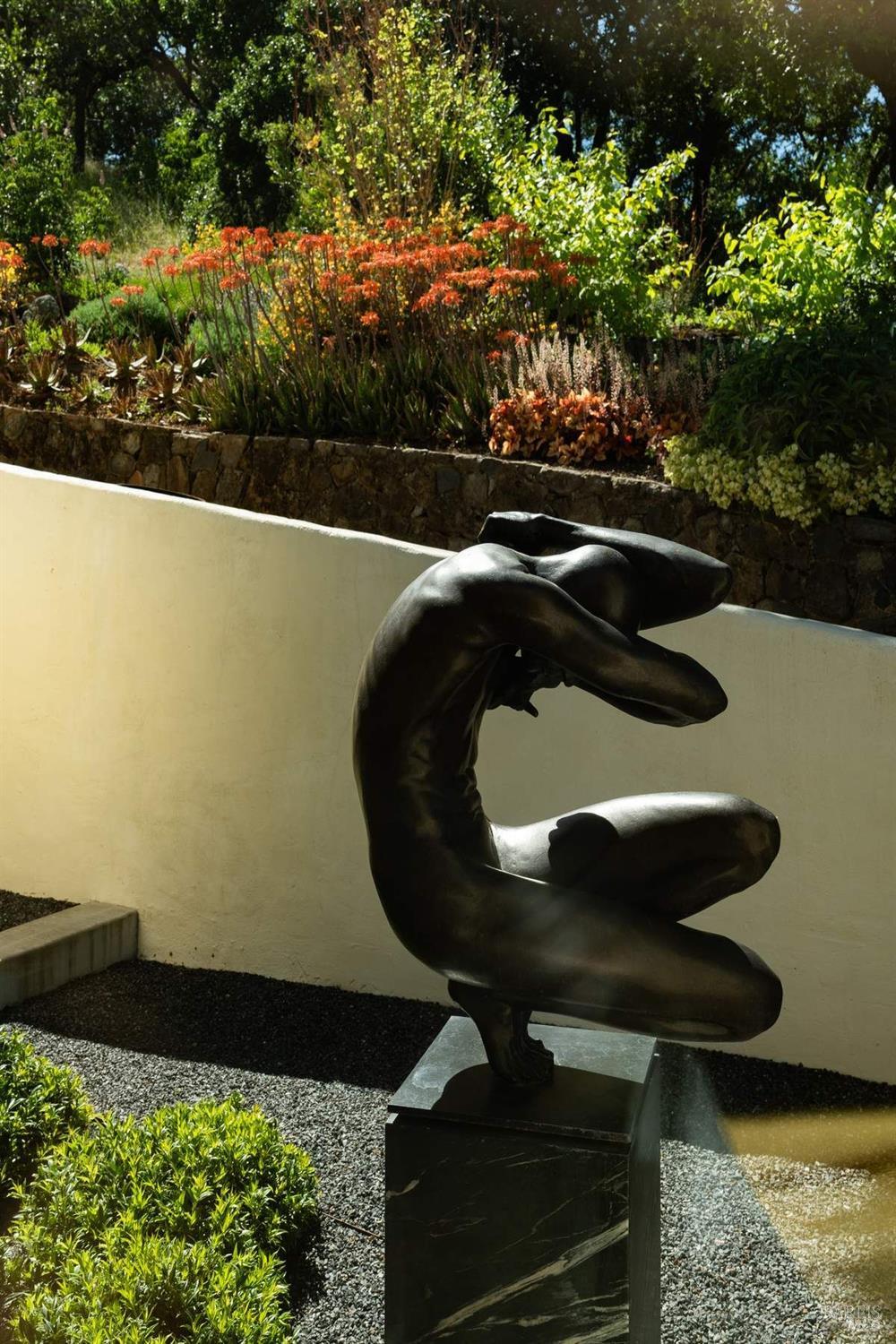 Detail Gallery Image 7 of 50 For 2900 Wild Turkey Run, Santa Rosa,  CA 95404 - 5 Beds | 7/1 Baths