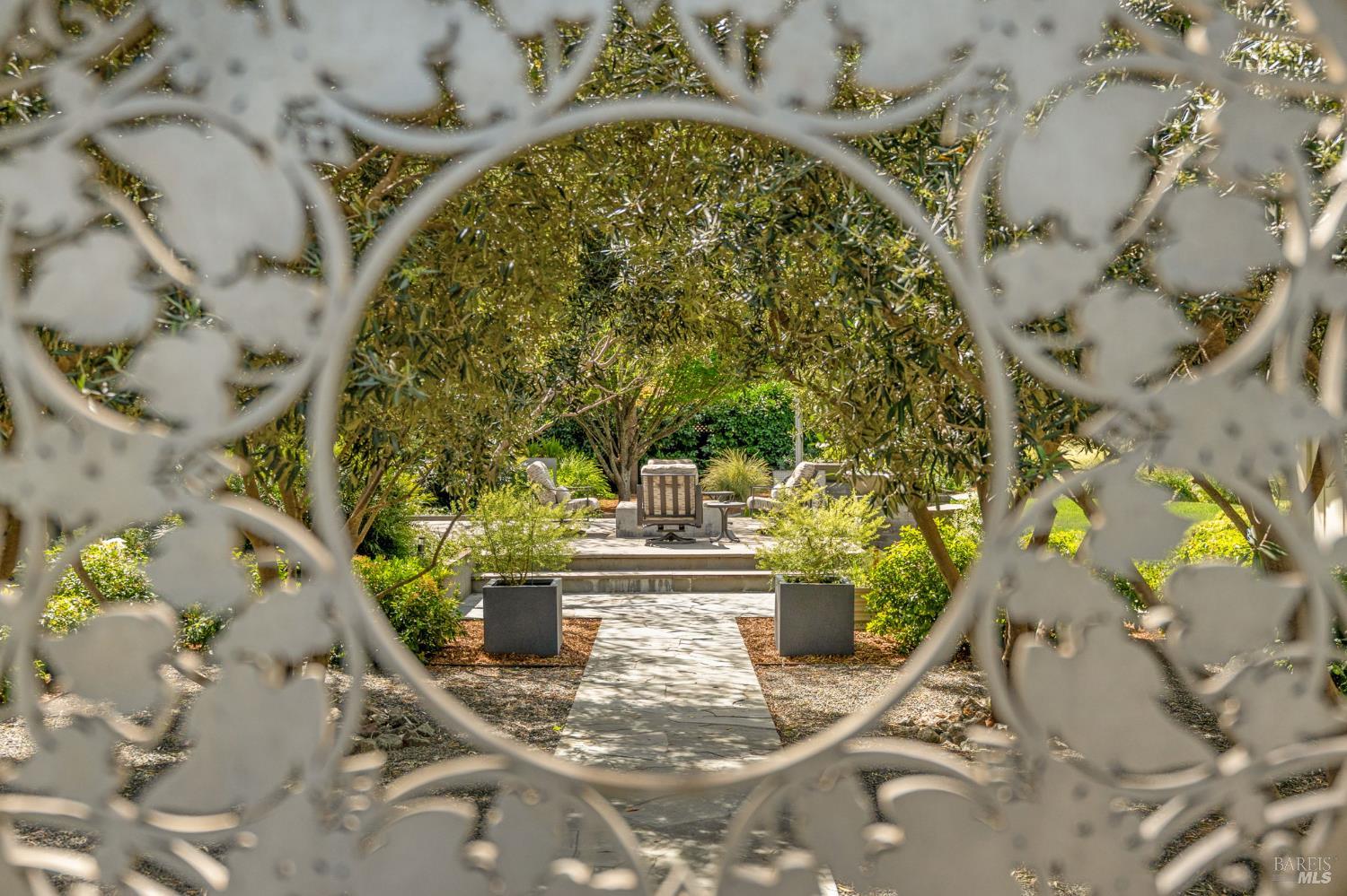 Detail Gallery Image 67 of 67 For 1670 Cabernet Ln, Saint Helena,  CA 94574 - 5 Beds | 5/1 Baths