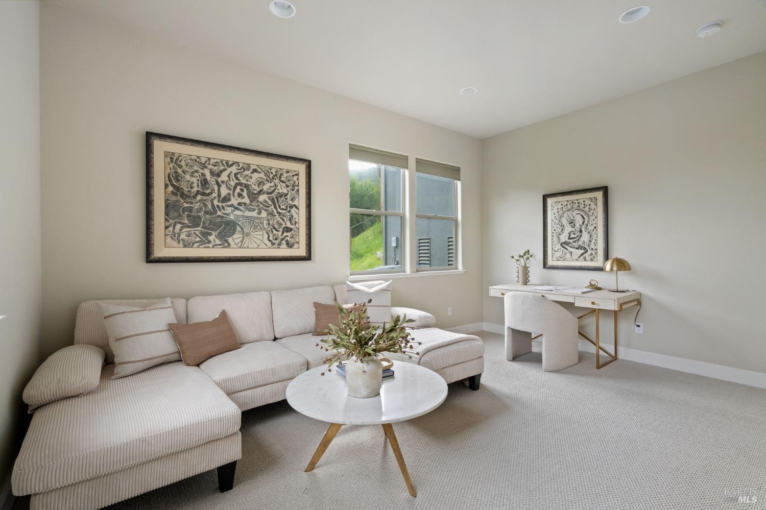 Detail Gallery Image 30 of 36 For 11 Edgehill Way, San Rafael,  CA 94903 - 4 Beds | 3/1 Baths