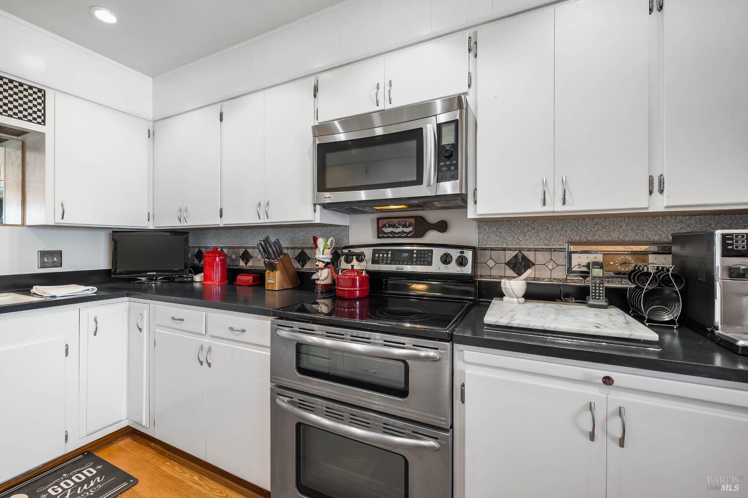 Detail Gallery Image 72 of 74 For 6770 Junipero Ave, Kelseyville,  CA 95451 - 3 Beds | 5 Baths