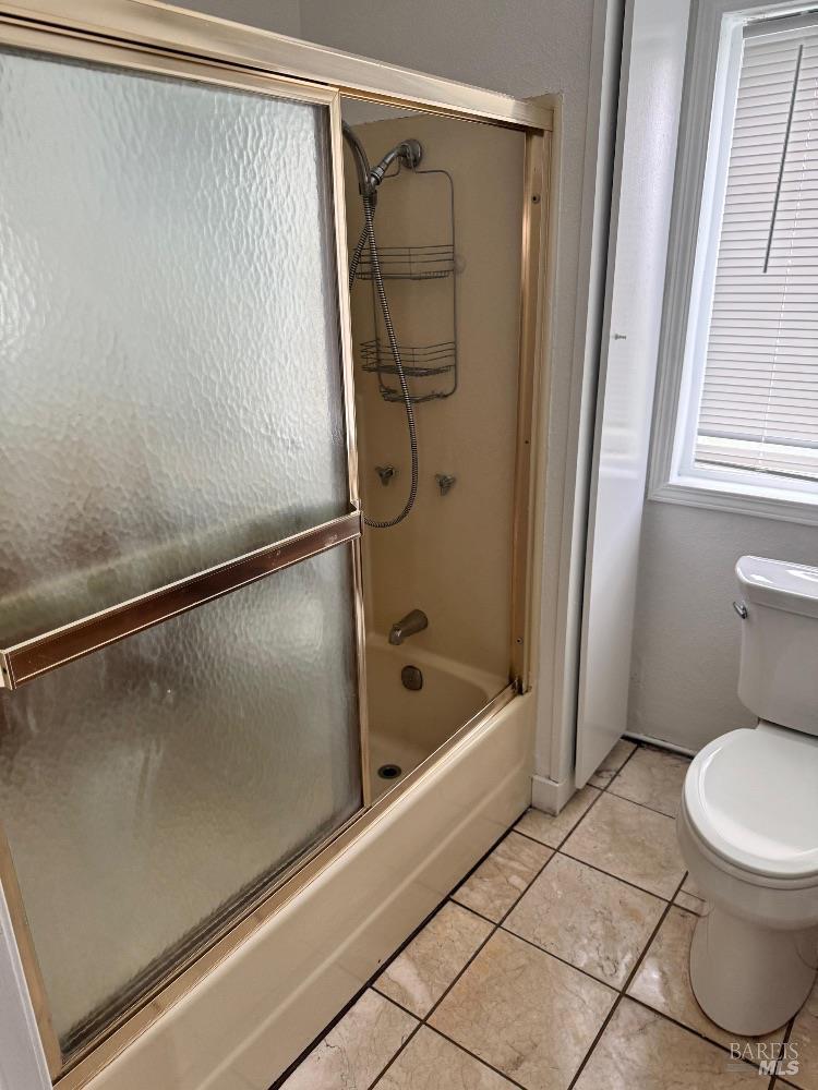 Detail Gallery Image 11 of 26 For 4553 Stony Point Rd, Santa Rosa,  CA 95407 - 3 Beds | 1 Baths