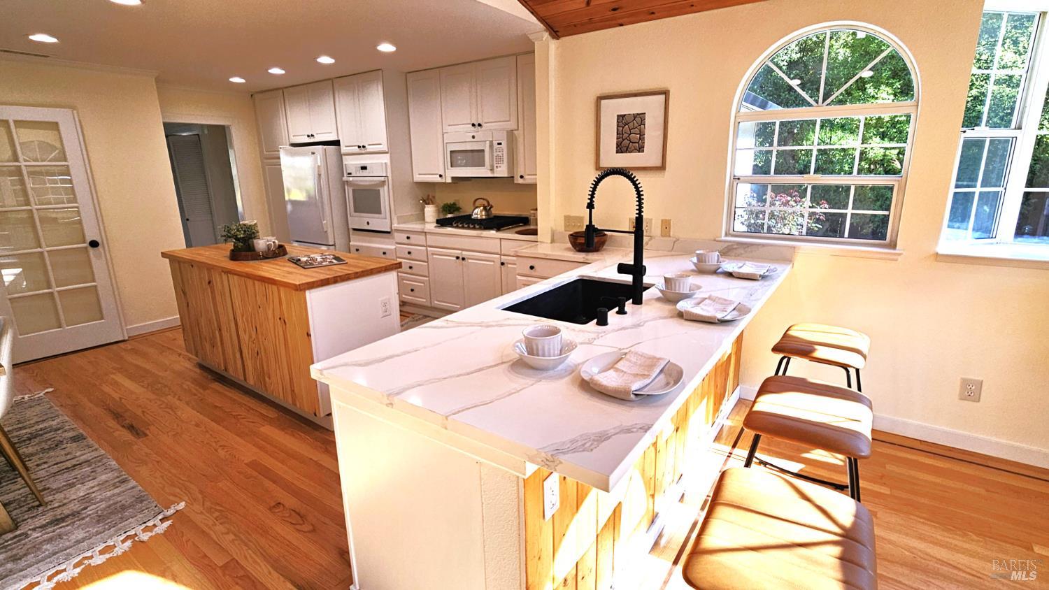 Detail Gallery Image 17 of 43 For 12 Angelica Ct, Novato,  CA 94947 - 3 Beds | 2 Baths