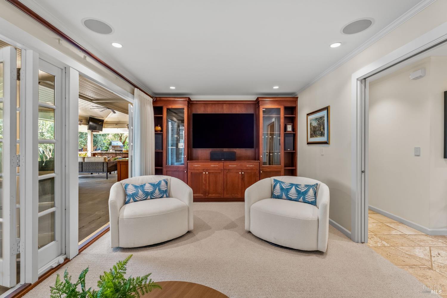 Detail Gallery Image 32 of 67 For 1670 Cabernet Ln, Saint Helena,  CA 94574 - 5 Beds | 5/1 Baths