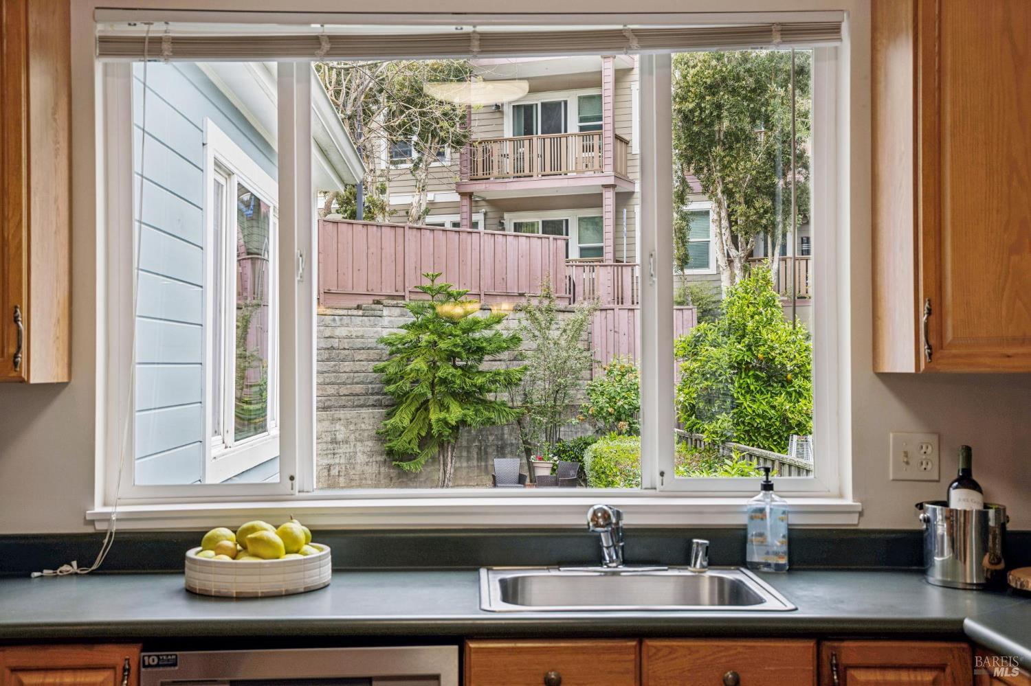 Detail Gallery Image 22 of 43 For 35 San Pablo Ave, San Rafael,  CA 94903 - 3 Beds | 2 Baths