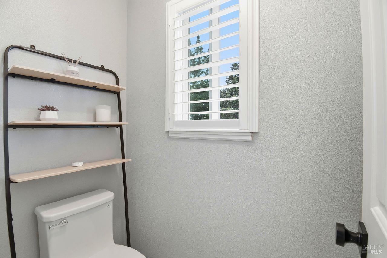 Detail Gallery Image 21 of 38 For 8270 Honor Pl, Cotati,  CA 94931 - 4 Beds | 2/1 Baths