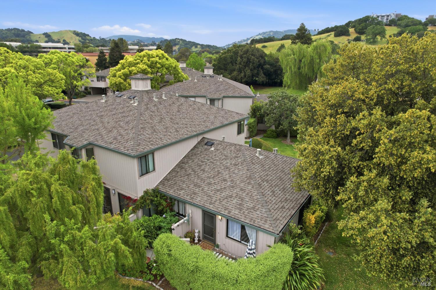 Detail Gallery Image 21 of 28 For 32 Dockside Cir, San Rafael,  CA 94903 - 2 Beds | 1 Baths