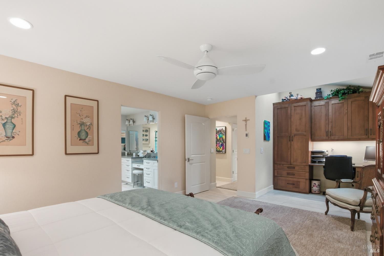 Detail Gallery Image 18 of 32 For 150 Milliken Creek Dr, Napa,  CA 94558 - 2 Beds | 2 Baths