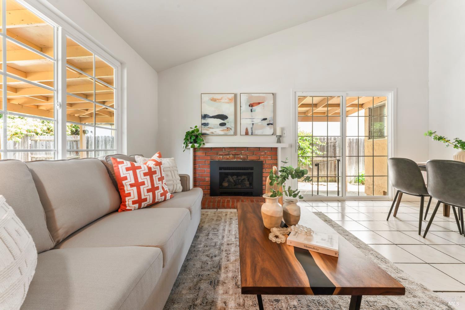 Detail Gallery Image 20 of 29 For 1390 Salvador Ave, Napa,  CA 94558 - 4 Beds | 2 Baths