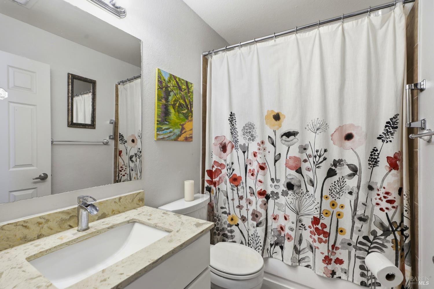 Detail Gallery Image 16 of 28 For 32 Dockside Cir, San Rafael,  CA 94903 - 2 Beds | 1 Baths