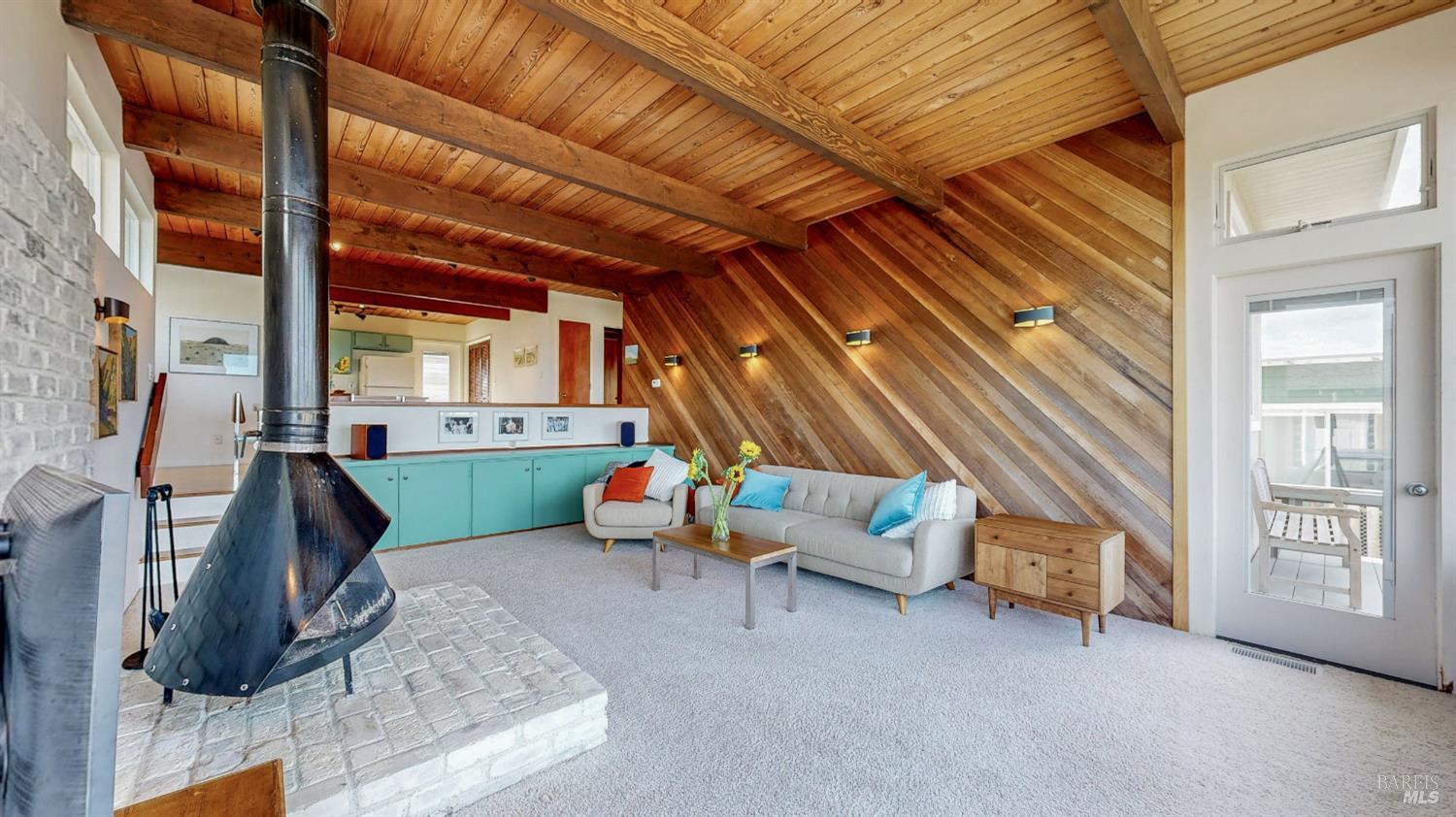 Detail Gallery Image 19 of 56 For 41 Cliff St, Dillon Beach,  CA 94929 - 2 Beds | 1 Baths