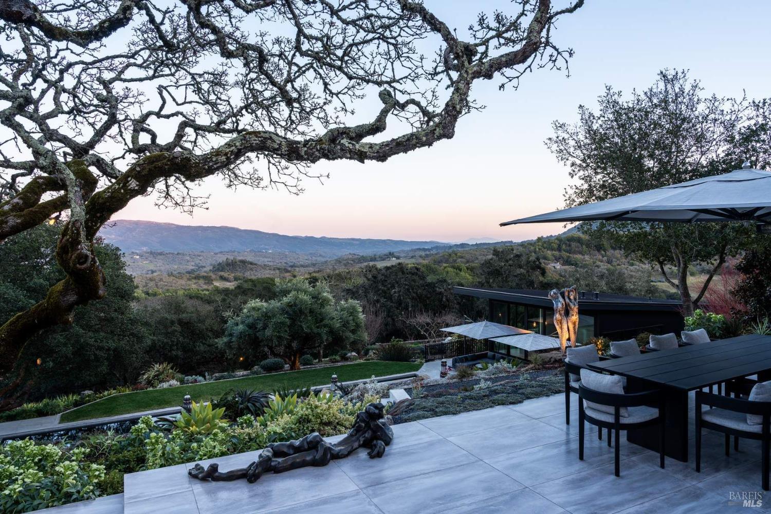 Detail Gallery Image 2 of 50 For 2900 Wild Turkey Run, Santa Rosa,  CA 95404 - 5 Beds | 7/1 Baths