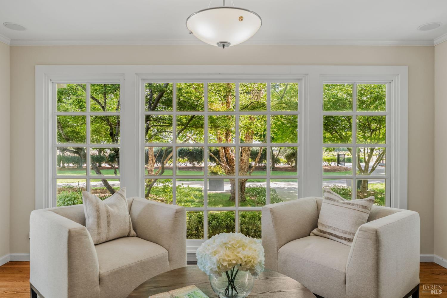 Detail Gallery Image 14 of 67 For 1670 Cabernet Ln, Saint Helena,  CA 94574 - 5 Beds | 5/1 Baths