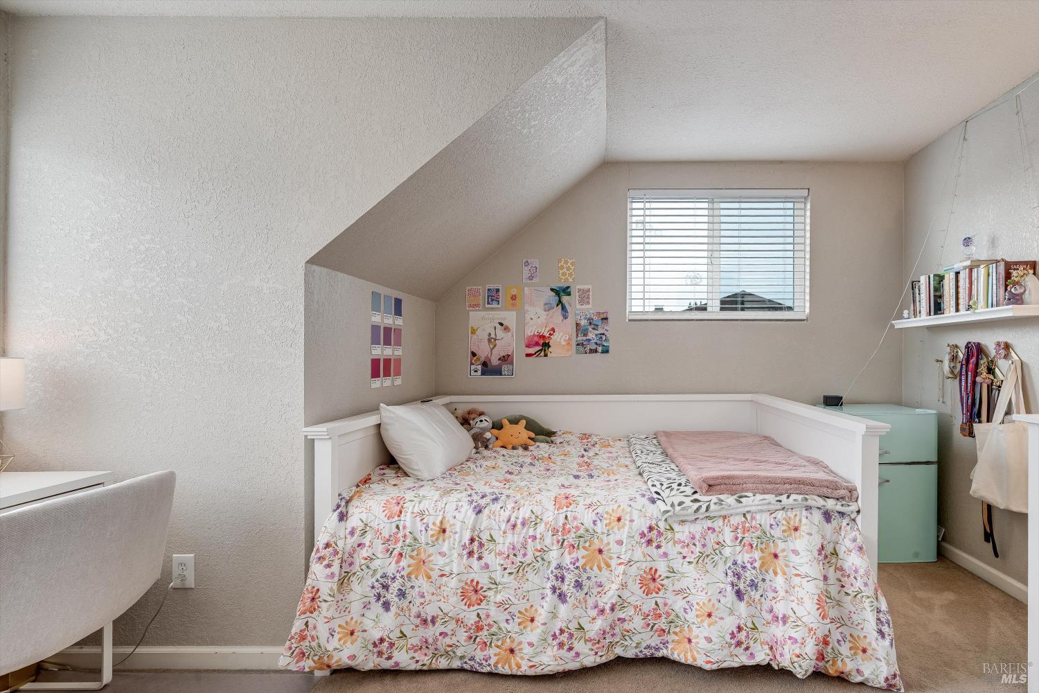 Detail Gallery Image 30 of 79 For 525 Oak Lake Ave, Santa Rosa,  CA 95409 - 5 Beds | 3 Baths