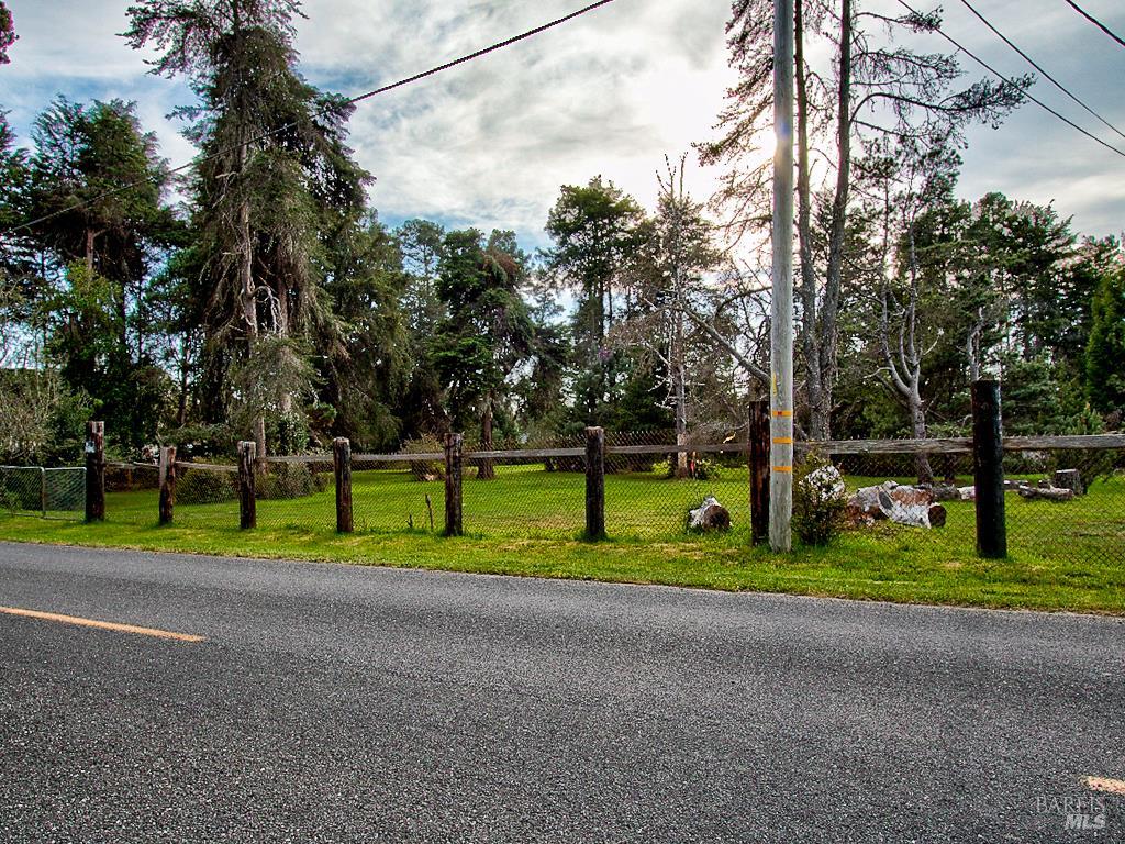 Detail Gallery Image 5 of 25 For 19100 Summers Ln, Fort Bragg,  CA 95437 - – Beds | – Baths