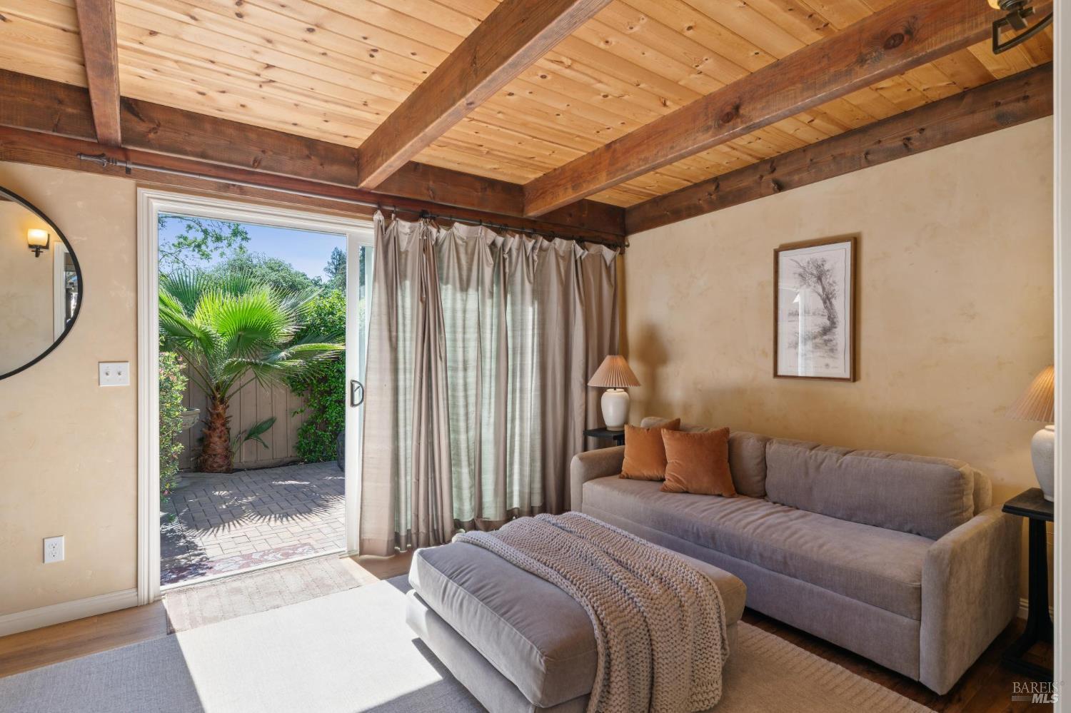 Detail Gallery Image 53 of 71 For 1021 Rose Dr, Napa,  CA 94558 - 4 Beds | 4 Baths