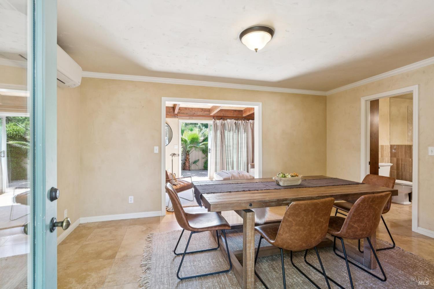 Detail Gallery Image 47 of 71 For 1021 Rose Dr, Napa,  CA 94558 - 4 Beds | 4 Baths