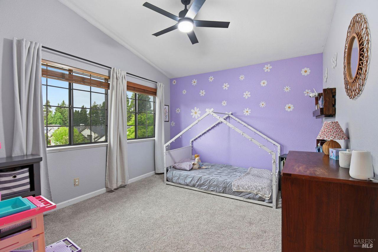 Detail Gallery Image 24 of 38 For 8270 Honor Pl, Cotati,  CA 94931 - 4 Beds | 2/1 Baths
