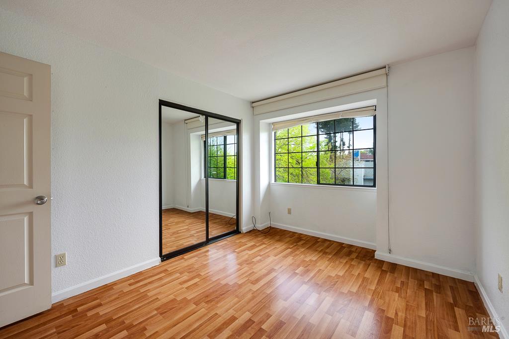 Detail Gallery Image 26 of 34 For 1924 Gambels Way, Santa Rosa,  CA 95403 - 4 Beds | 2/1 Baths