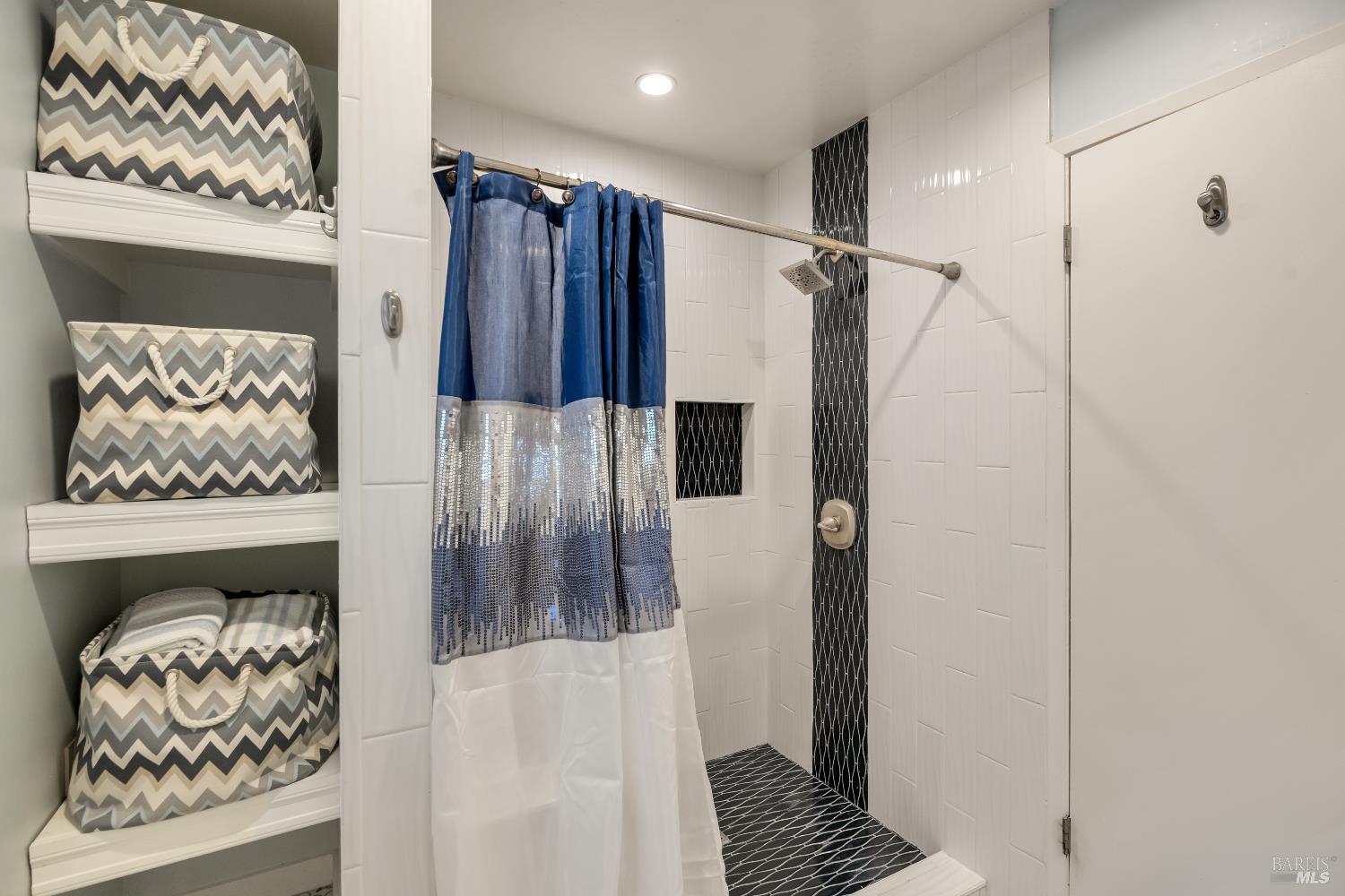 Detail Gallery Image 22 of 33 For 1250 Mission Dr, Sonoma,  CA 95476 - 3 Beds | 2 Baths