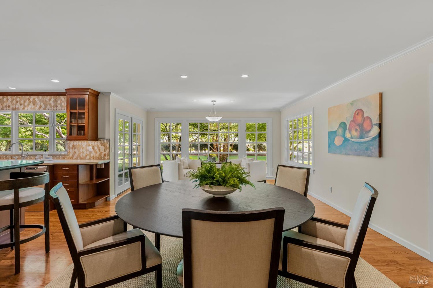 Detail Gallery Image 20 of 67 For 1670 Cabernet Ln, Saint Helena,  CA 94574 - 5 Beds | 5/1 Baths