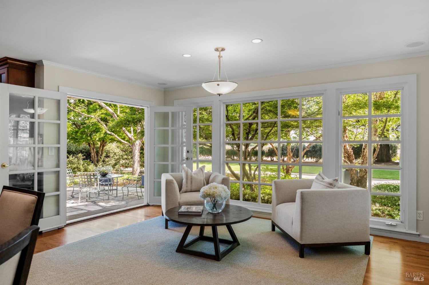 Detail Gallery Image 22 of 67 For 1670 Cabernet Ln, Saint Helena,  CA 94574 - 5 Beds | 5/1 Baths