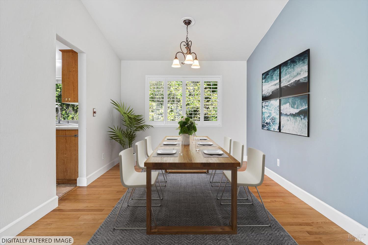 Detail Gallery Image 12 of 30 For 1569 Trellis Ln, Petaluma,  CA 94954 - 4 Beds | 3 Baths