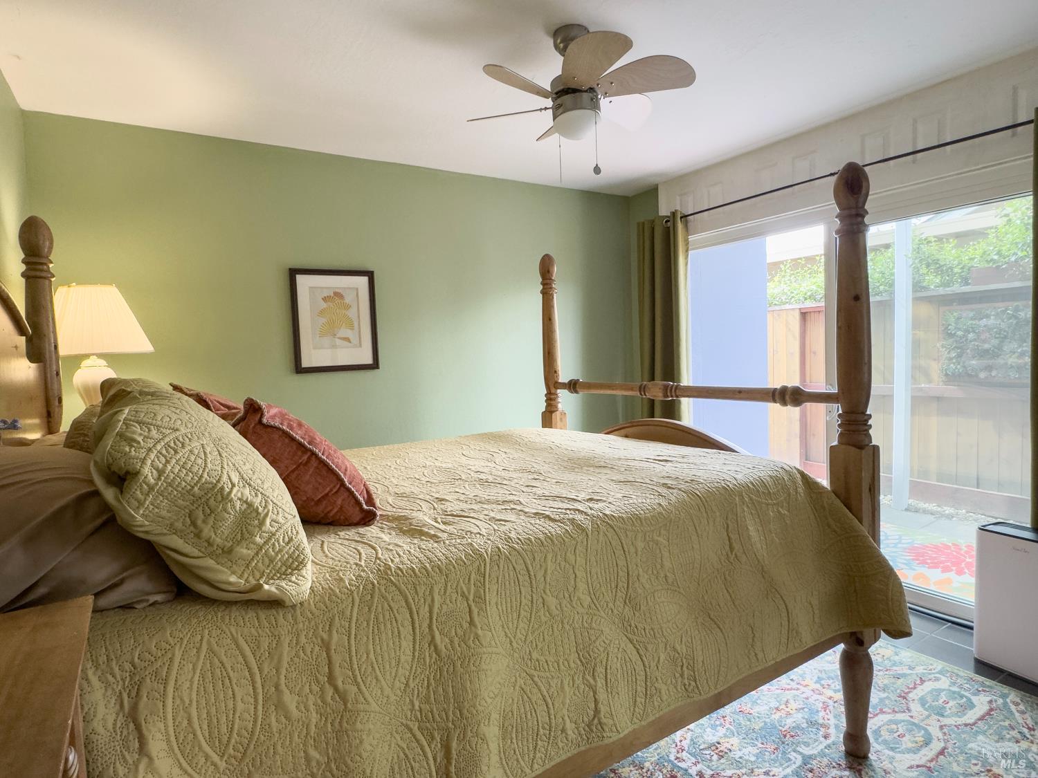 Detail Gallery Image 16 of 33 For 1250 Mission Dr, Sonoma,  CA 95476 - 3 Beds | 2 Baths