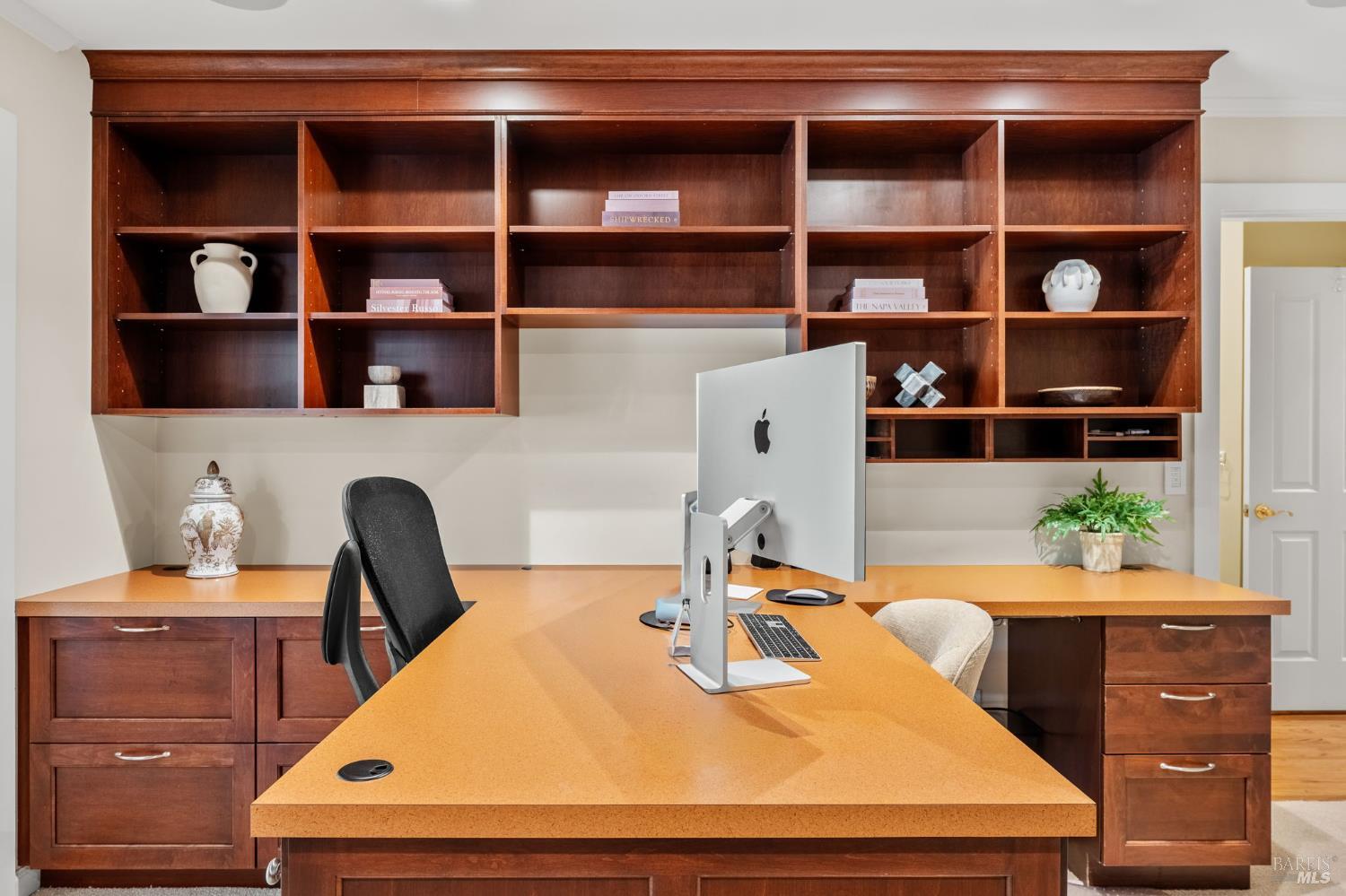 Detail Gallery Image 36 of 67 For 1670 Cabernet Ln, Saint Helena,  CA 94574 - 5 Beds | 5/1 Baths