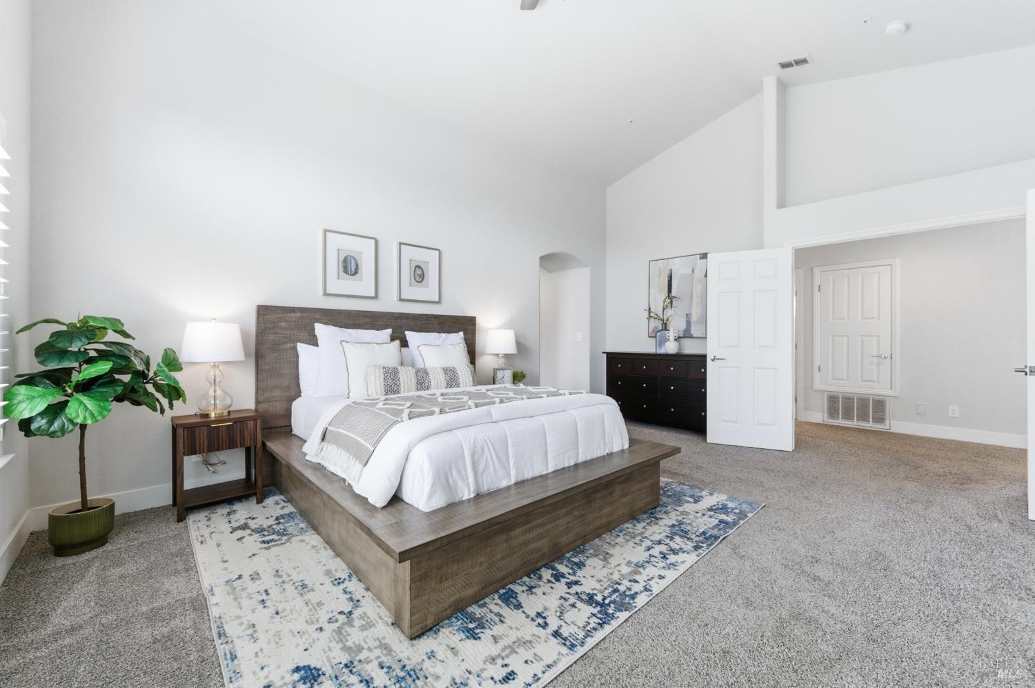 Detail Gallery Image 28 of 51 For 5226 Pavilion Ct, Fairfield,  CA 94534 - 5 Beds | 3/1 Baths