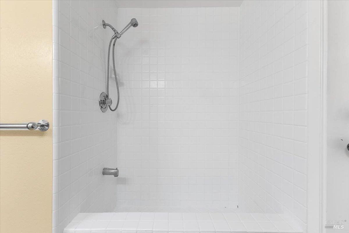 Detail Gallery Image 33 of 48 For 21468 Heron Dr, Bodega Bay,  CA 94923 - 3 Beds | 2/1 Baths