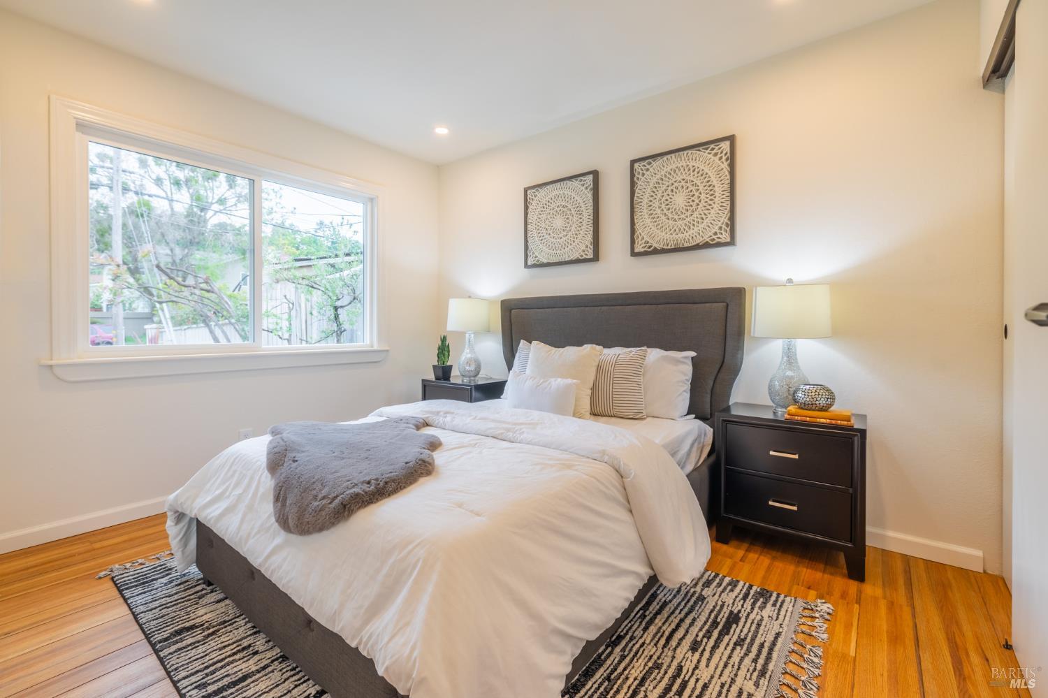 Detail Gallery Image 15 of 25 For 534 Rowland Blvd, Novato,  CA 94947 - 4 Beds | 2 Baths