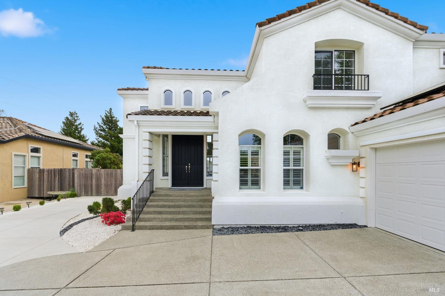 Detail Gallery Image 3 of 51 For 5226 Pavilion Ct, Fairfield,  CA 94534 - 5 Beds | 3/1 Baths