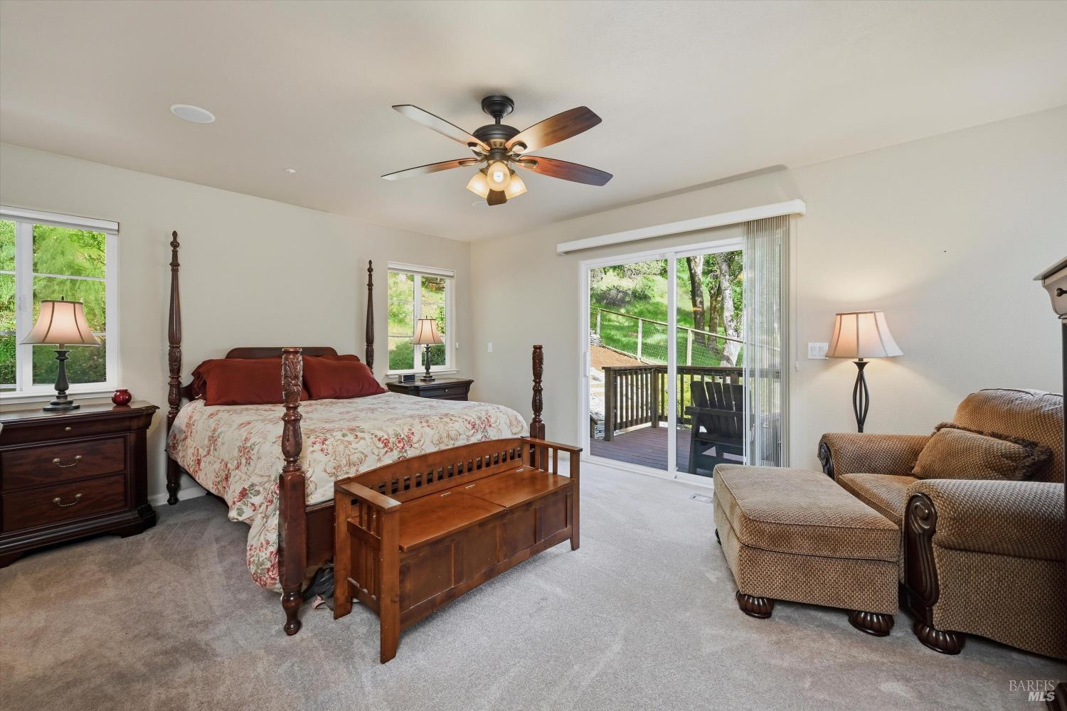 Detail Gallery Image 10 of 58 For 321 Portofino Way, Cloverdale,  CA 95425 - 4 Beds | 3 Baths