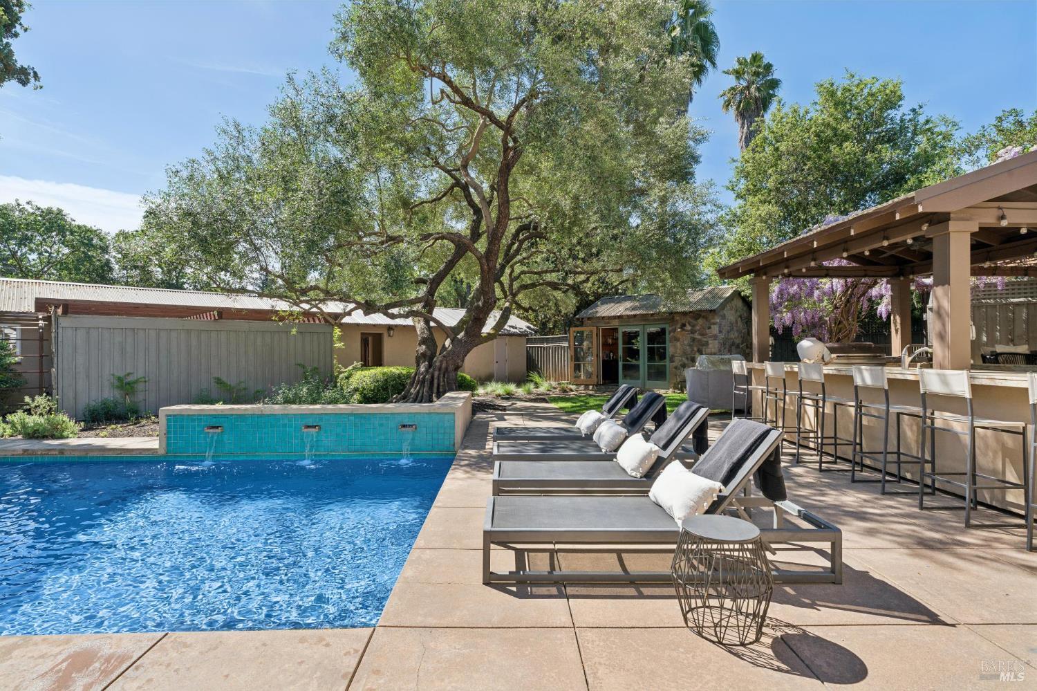 Detail Gallery Image 42 of 71 For 1021 Rose Dr, Napa,  CA 94558 - 4 Beds | 4 Baths