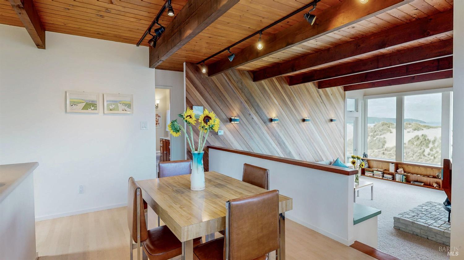 Detail Gallery Image 12 of 56 For 41 Cliff St, Dillon Beach,  CA 94929 - 2 Beds | 1 Baths