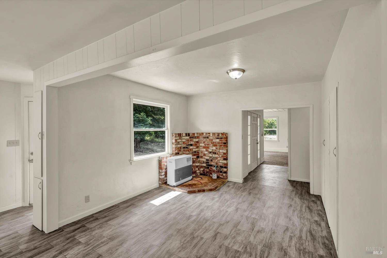 Detail Gallery Image 14 of 38 For 22550 Shady Grove Rd, Middletown,  CA 95461 - 2 Beds | 1 Baths