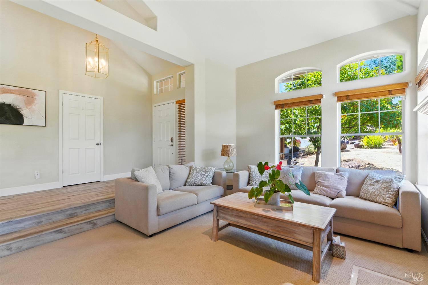 Detail Gallery Image 7 of 40 For 359 Orchid Dr, San Rafael,  CA 94903 - 4 Beds | 2/1 Baths