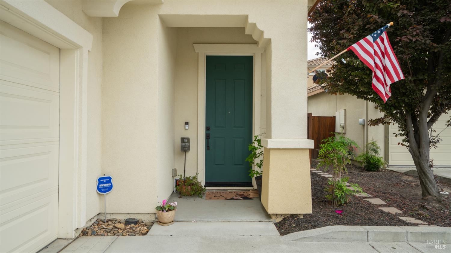 Detail Gallery Image 8 of 62 For 1157 N Station Dr, Vacaville,  CA 95688 - 4 Beds | 2/1 Baths