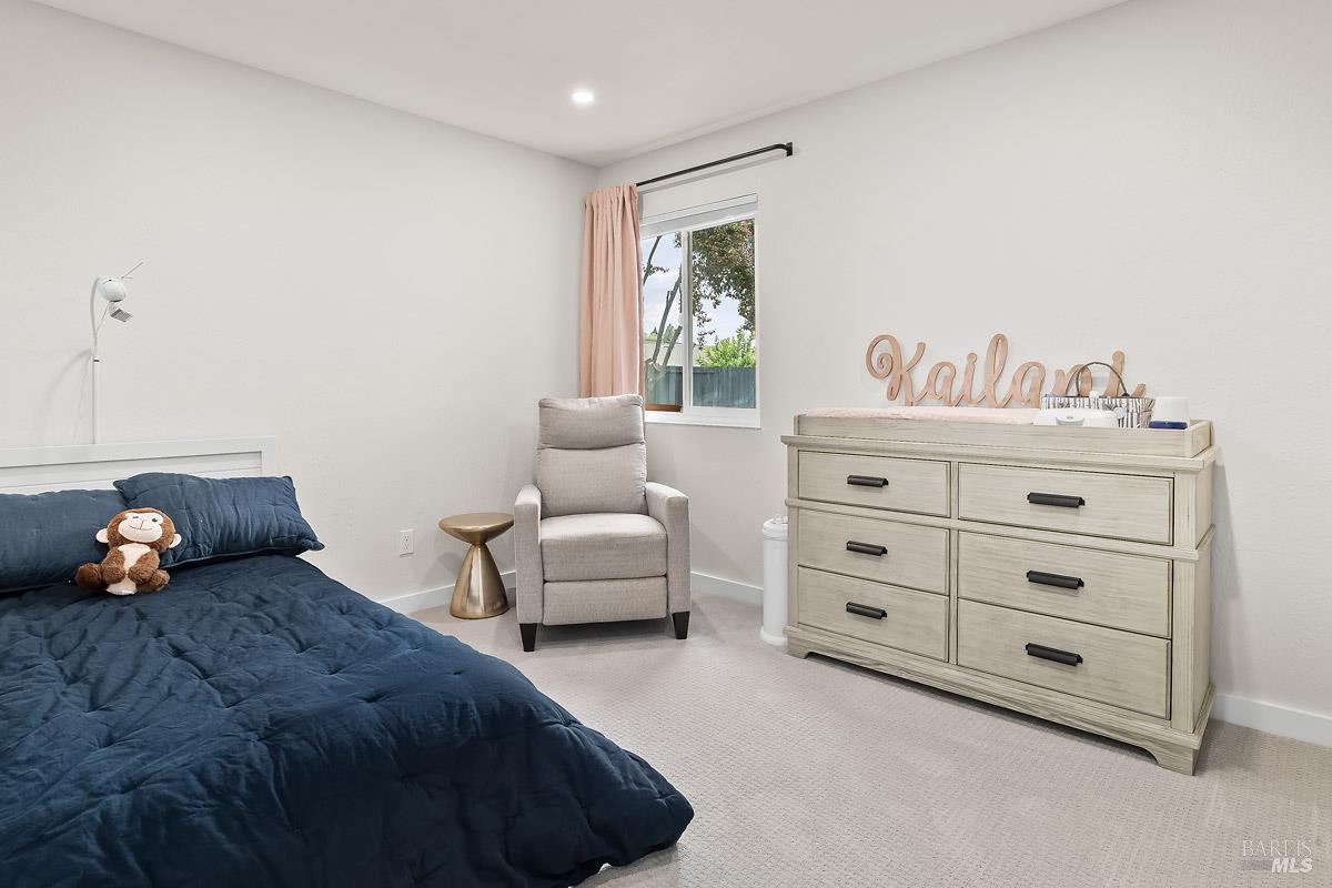 Detail Gallery Image 14 of 23 For 7685 Beverly Dr, Rohnert Park,  CA 94928 - 4 Beds | 2 Baths